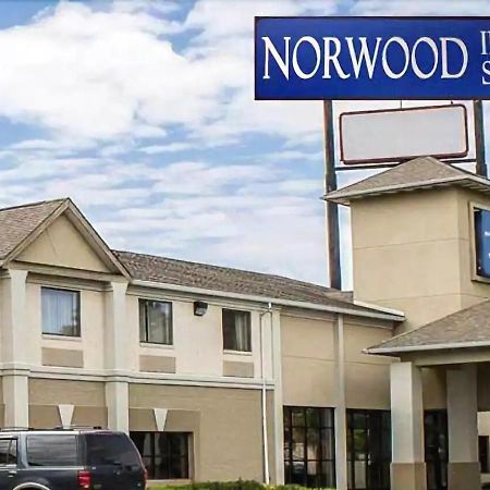 Norwood Inn & Suites 콜럼버스 외부 사진